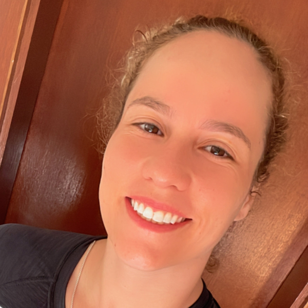 Juliana - personal trainer - Uberaba (Minas Gerais)