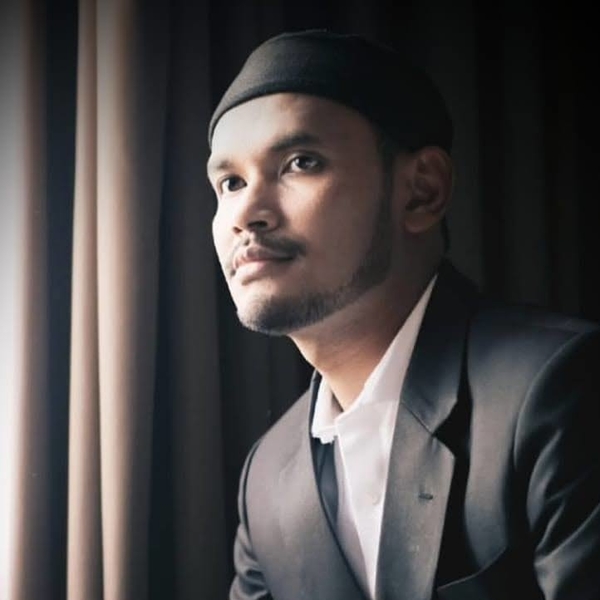 Adriyan - Guru akuntansi - 