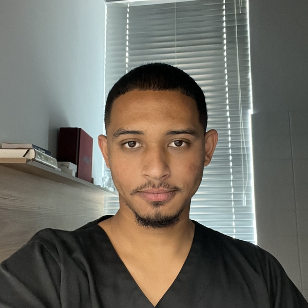 Moegsien - Maths tutor - Cape Town