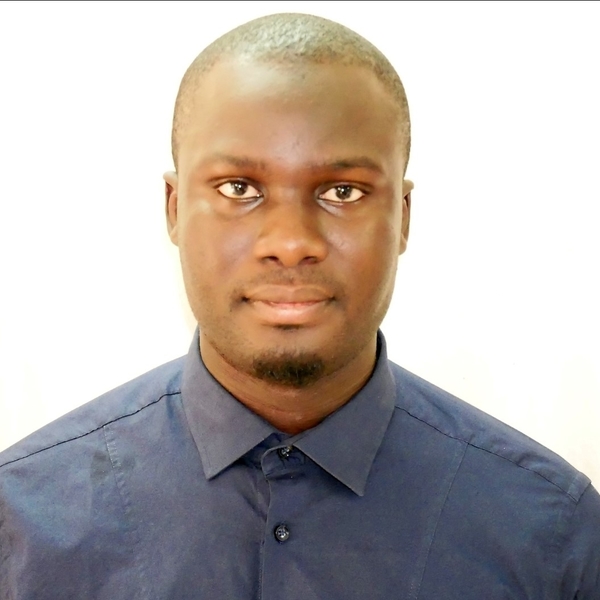 Serigne mbacke - Prof de maths - Toulouse