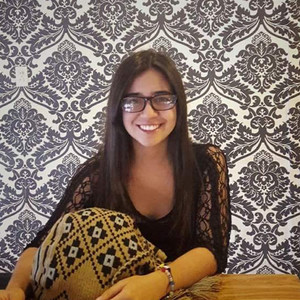 Maria Camila - prof de Español y Literatura - Pereira