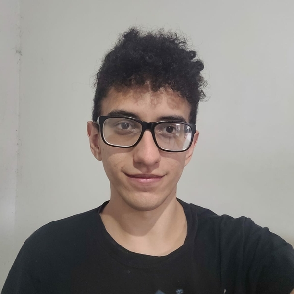 Maurício - Professor de matemática - São Luís