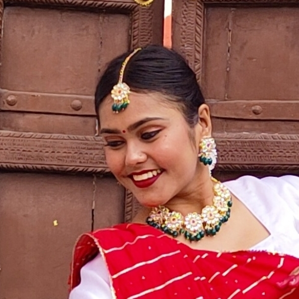 Palak - Dance tutor - Khairagarh