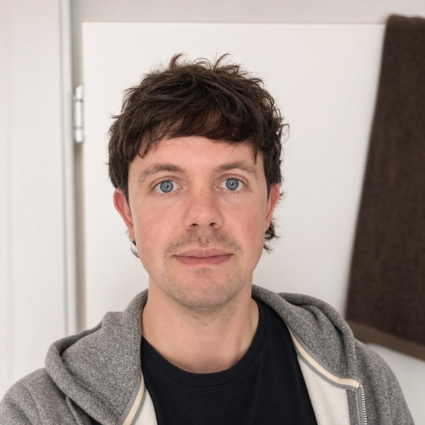 Lewis - French tutor - Glasgow