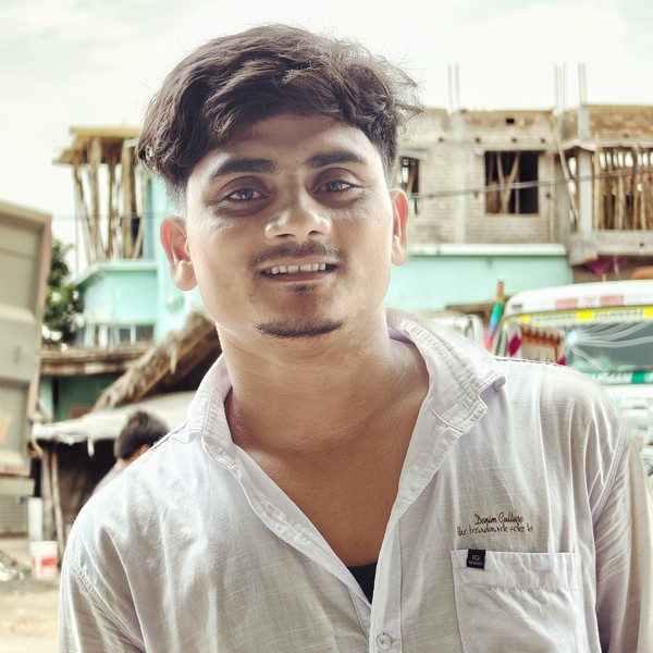 Saheb Khan - Motorcycling teacher - Jalpaiguri