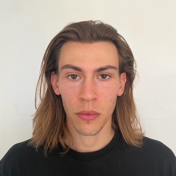 Yoann - Prof d'informatique scolaire - Loix