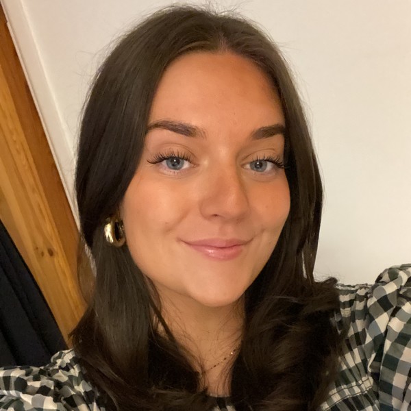 Laura - Spanish tutor - Stockport