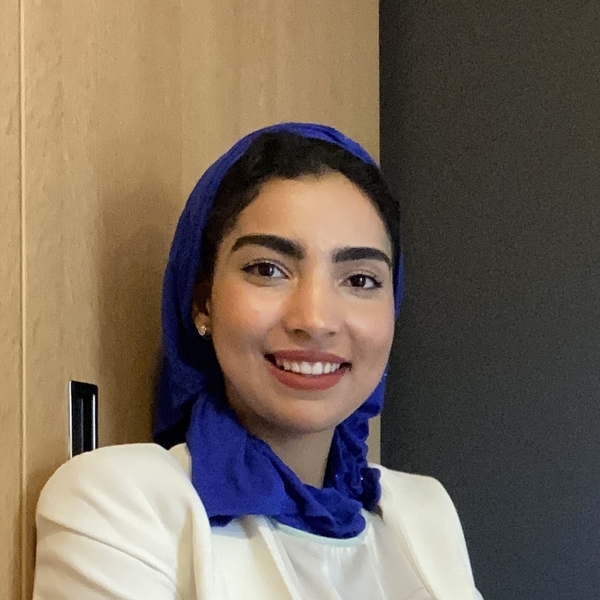 Kaoutar - Prof de maths - Saint-Denis