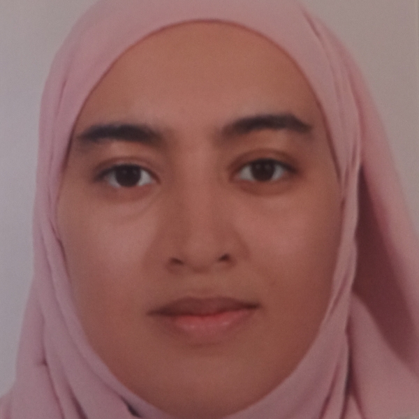 Hajar - Prof de SVT - Marrakech