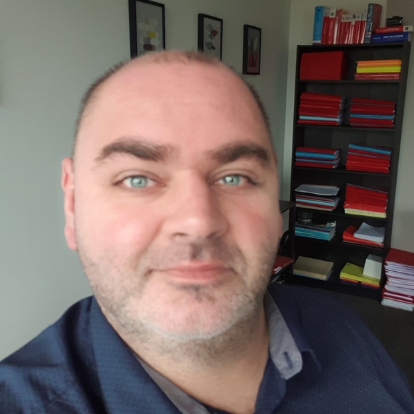 Philippe - Prof de droit - Metz
