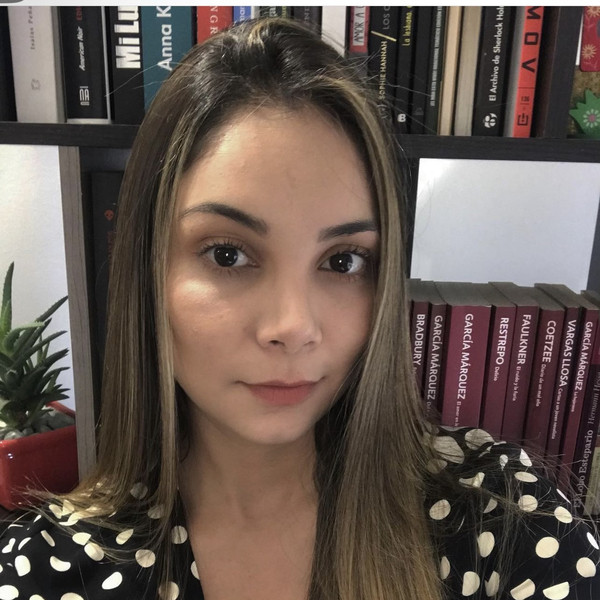 Luisa María - Spanish tutor - Huntington Station