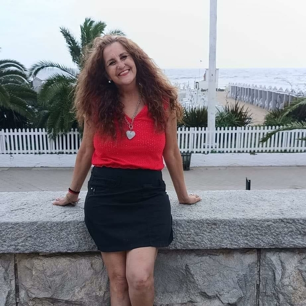 Maria Del Carmen - Profesor contabilidad - FEV