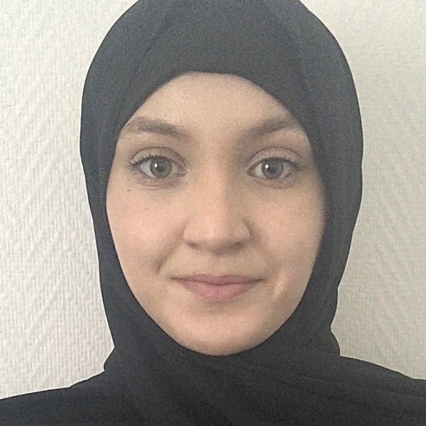 Sanaa - Prof de soutien scolaire - Le Mesnil-le-Roi