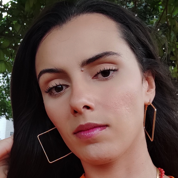Maria Rafaella - Professor de matemática - Bela Vista