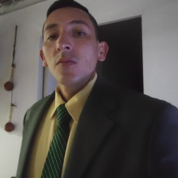 Alirio - Profe de TOEIC - Bogotá