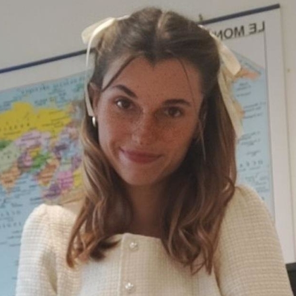 Marie - Prof d'aide aux devoirs - Reims
