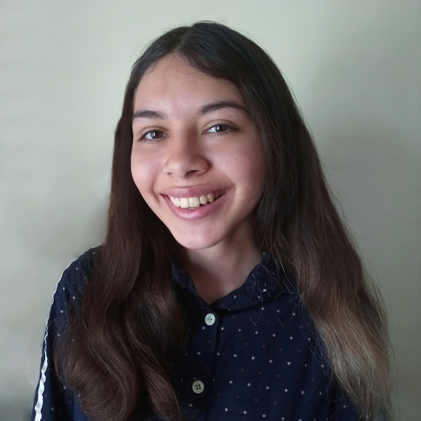 Sophia - Profe de inglés - Luis Guillon