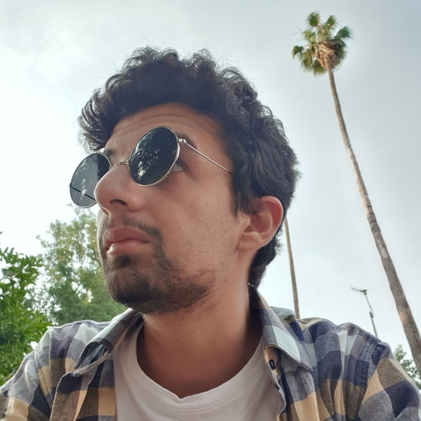 Oussama - Prof de SVT - Fès