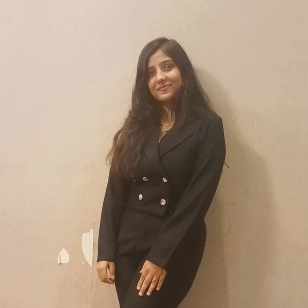 Priyam pandey - Biology teacher - Indore