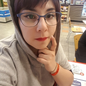 Sophia Elena - Profe de coreano - San Esteban
