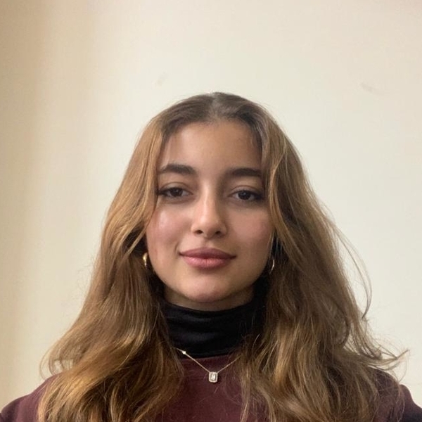 ROKAYA - Prof d'anglais - 