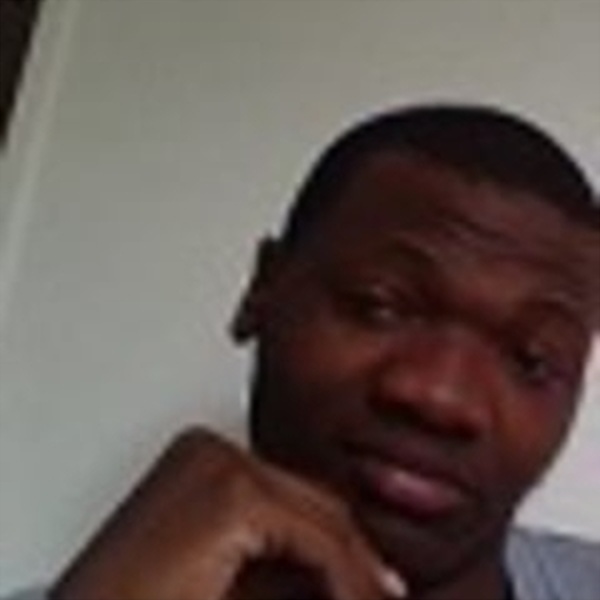 Ivan Martin - Prof de marketing - Bondoufle