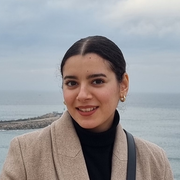 Lqezie Meryem - Prof de physique - chimie - Salé