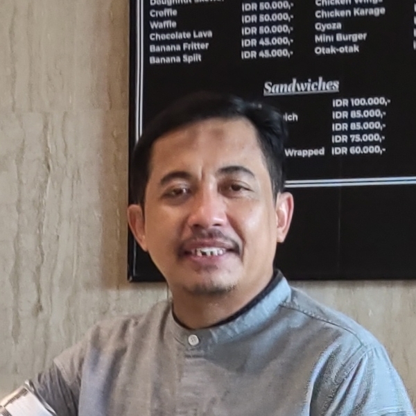 Rusdiumar - Guru pendidikan agama islam - Kecamatan Rappocini