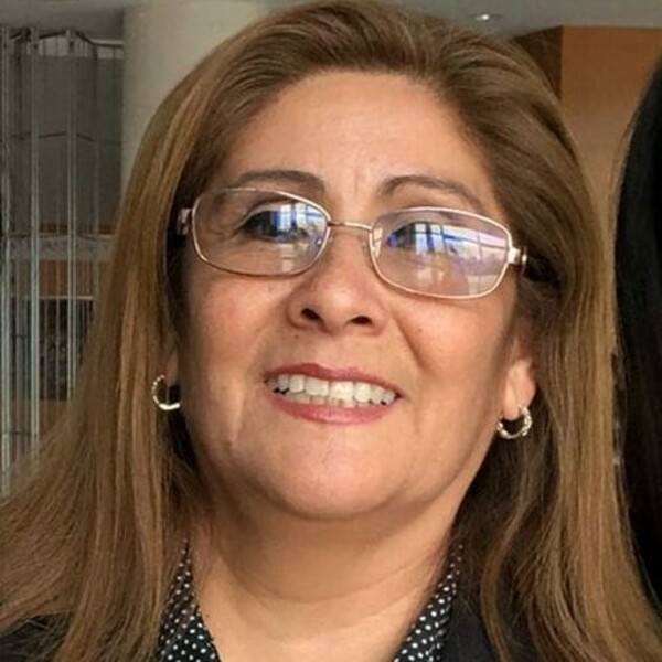 María de lourdes - Profesor de escuela para padres - Tampico