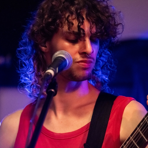 Nino - Prof de guitare - Malakoff