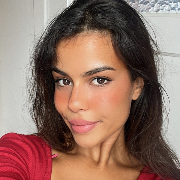 Yasmine - Prof de chimie - Jette