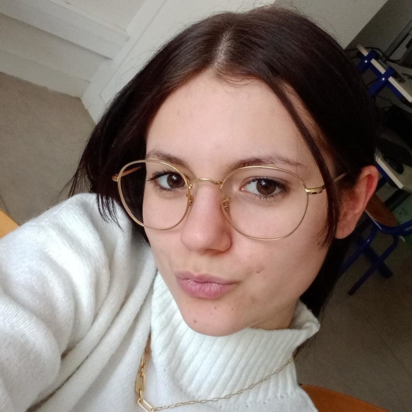 Léa - Prof d'aide aux devoirs - Roanne