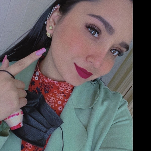Cinthya - profesor de comprensión oral en Español - Ciudad de México