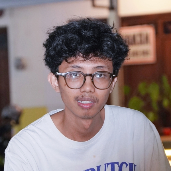 M Dilif - Guru barista - Kecamatan Manyar