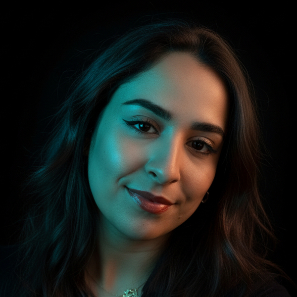 Yasmine - Prof de power bi - Saïss