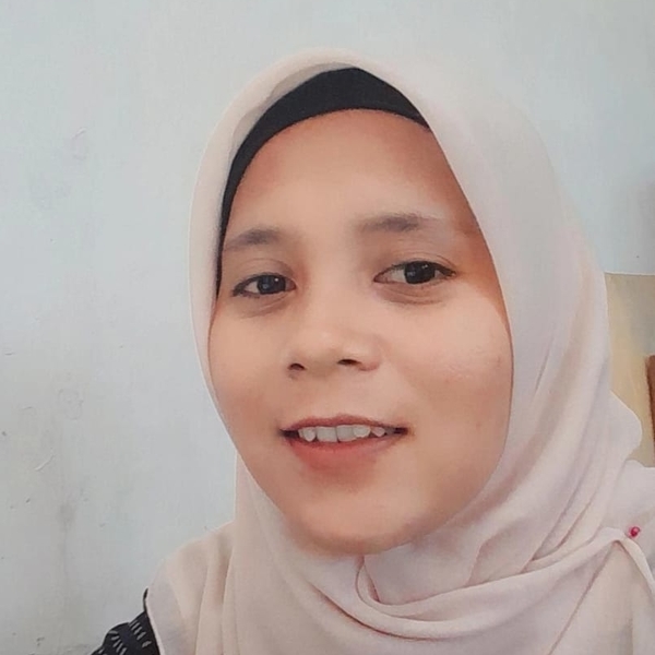 Icha - Guru mengaji - Kecamatan Pandan