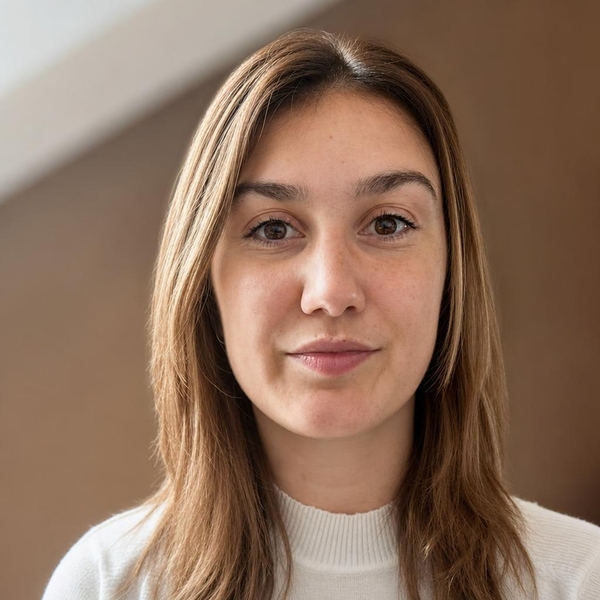 Mariette - Prof de maths - Éragny-sur-Oise