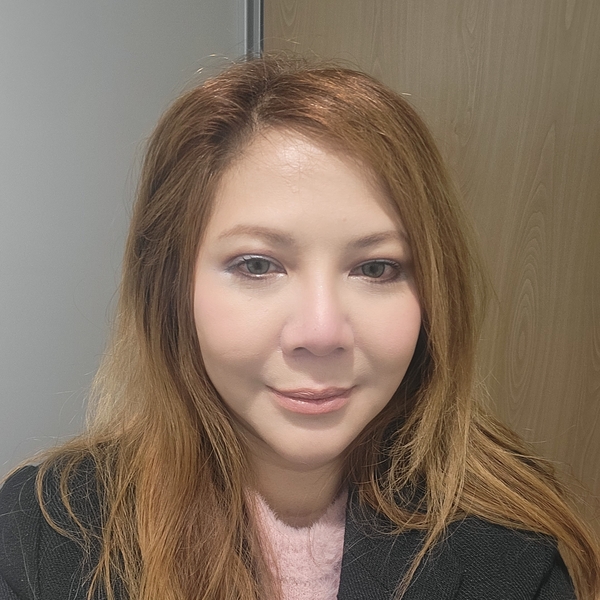 Norziana - Business Studies teacher - London