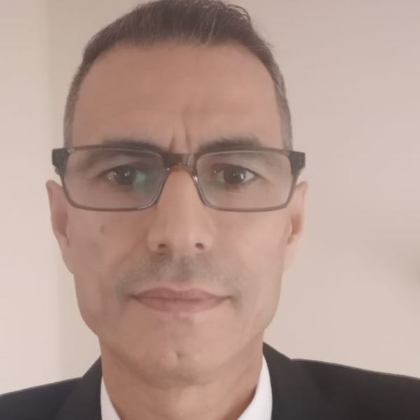 Yakzan - English tutor - Edmonton