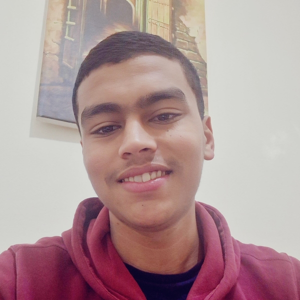 Adam - Prof de physique - 