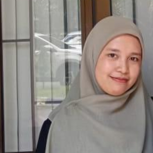 Fitri - Guru mengaji - Distrik Waibu