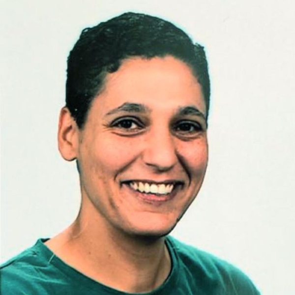 Farah - Prof d'anglais - Angers