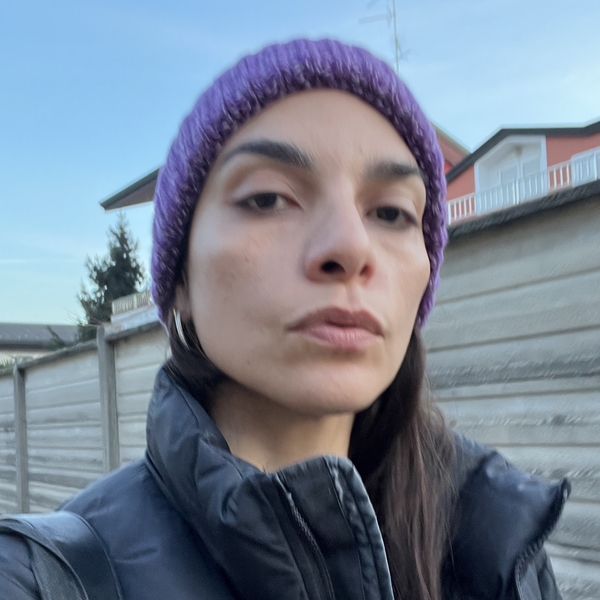 Alessia - Insegnante di aiuto tesi - Milano