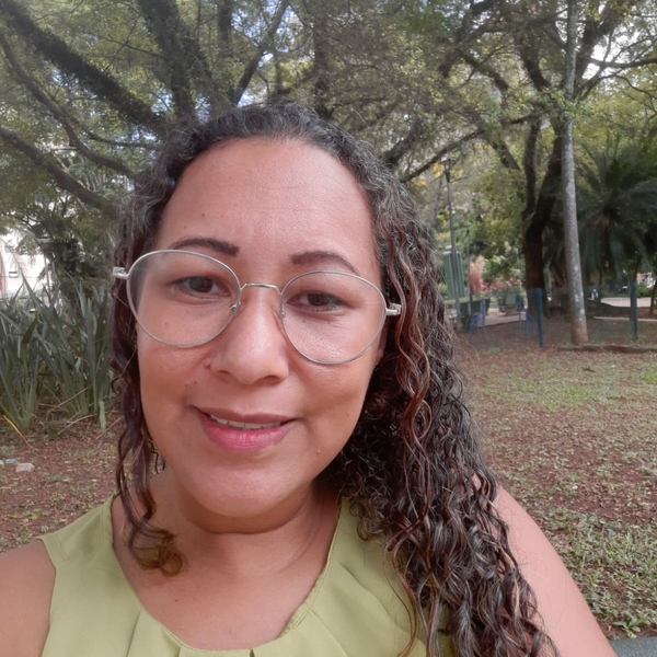 Renata - Professor de português para estrangeiros - 