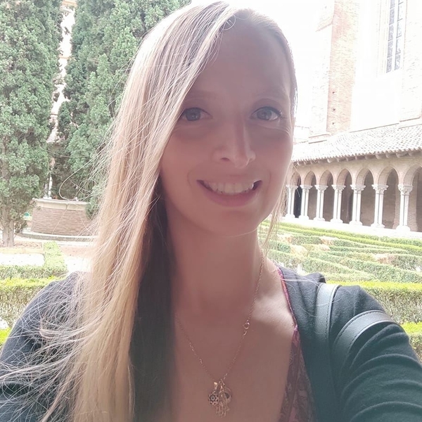AUDREY - Prof de français - Nîmes