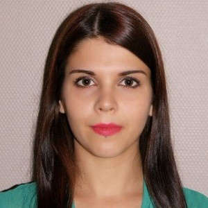 Elodie - Prof de fle - français langue étrangère - Saint-Benoît