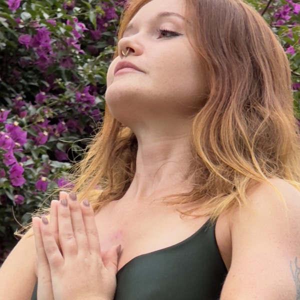 Nova - Prof d'hatha - Thorigny-sur-Marne