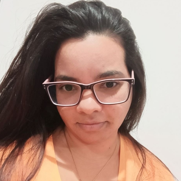 Yanieska - Spanish tutor - West Frankfort