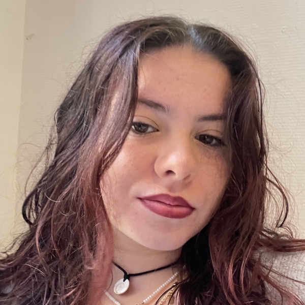 Maïwenn - Prof d'anglais - Bordeaux