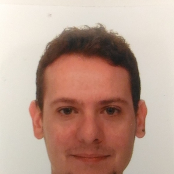 Stefano - Insegnante di storia - Bologna